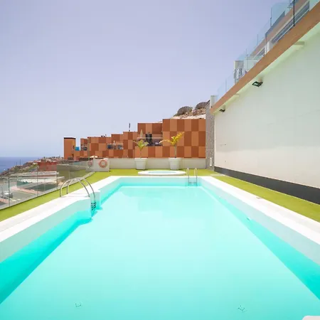 Feriehus House In Near Playa De Amadores *
